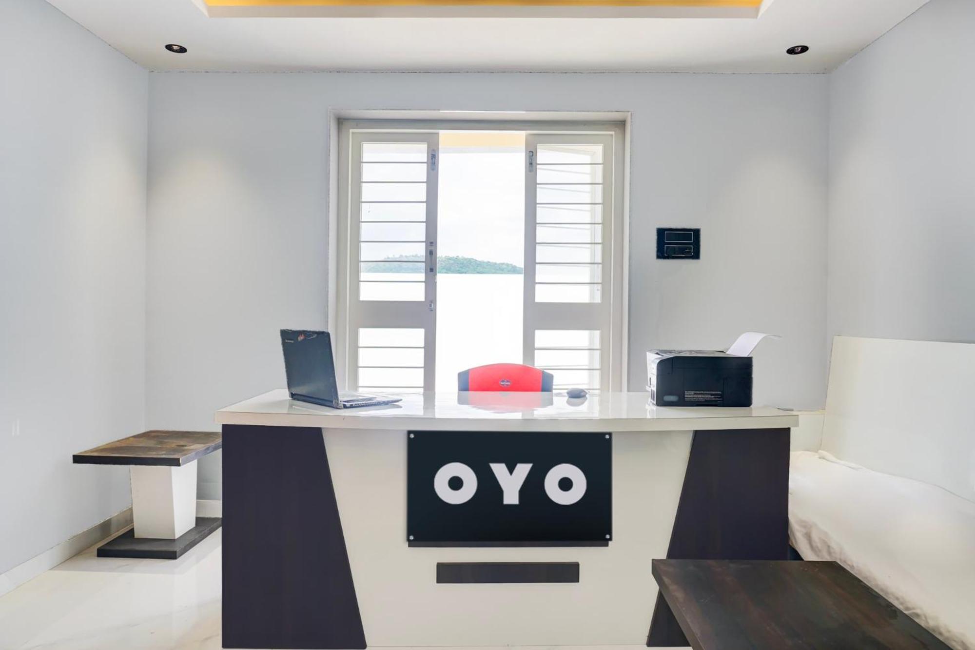 Hotel O Jeevan Restaurant & Lodging Kavathe Extérieur photo